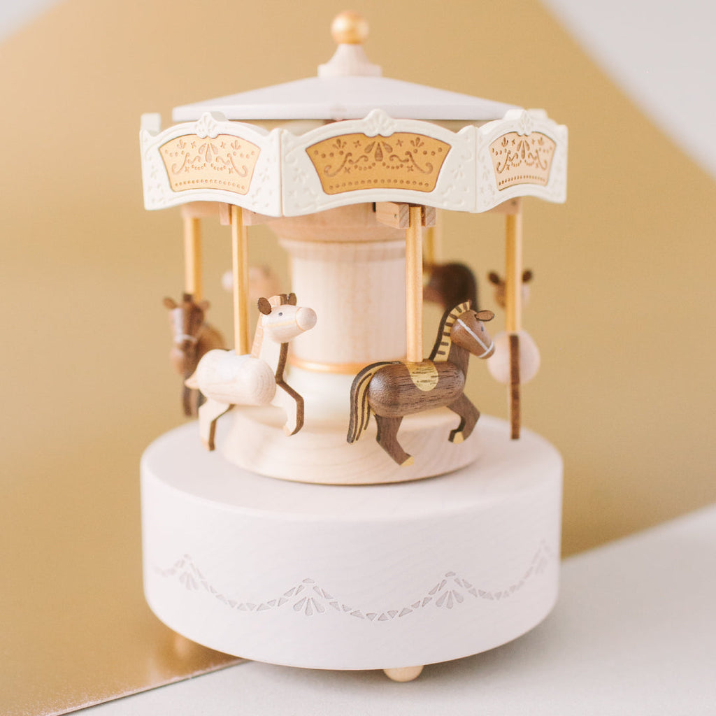 Boîte à musique carrousel